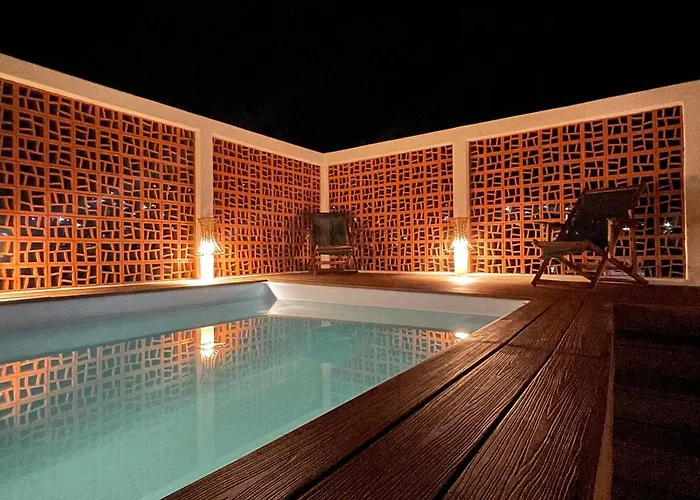 Ixic Boutique 4*