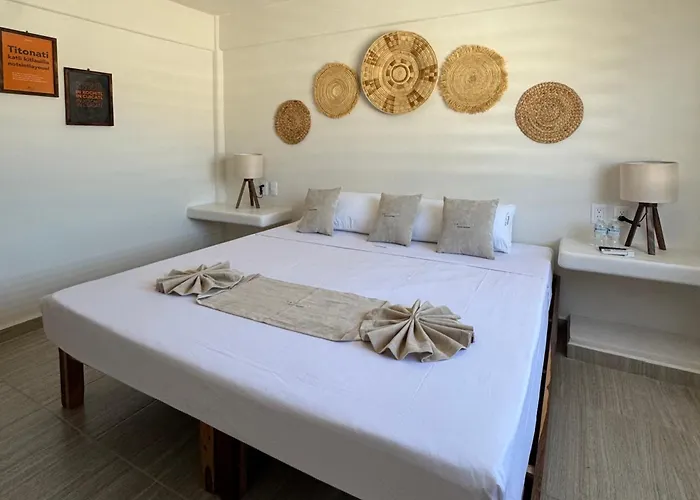 Hotel Ixic Boutique 4*