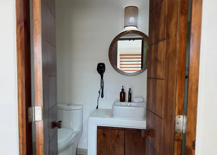 Ixic Boutique Hotel 4*